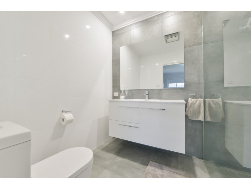 7 Grand Meadows Drive, Tamworth NSW 2340