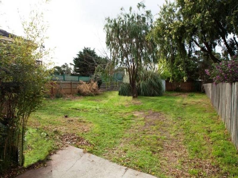 240 Seaford Road, Seaford VIC 3198