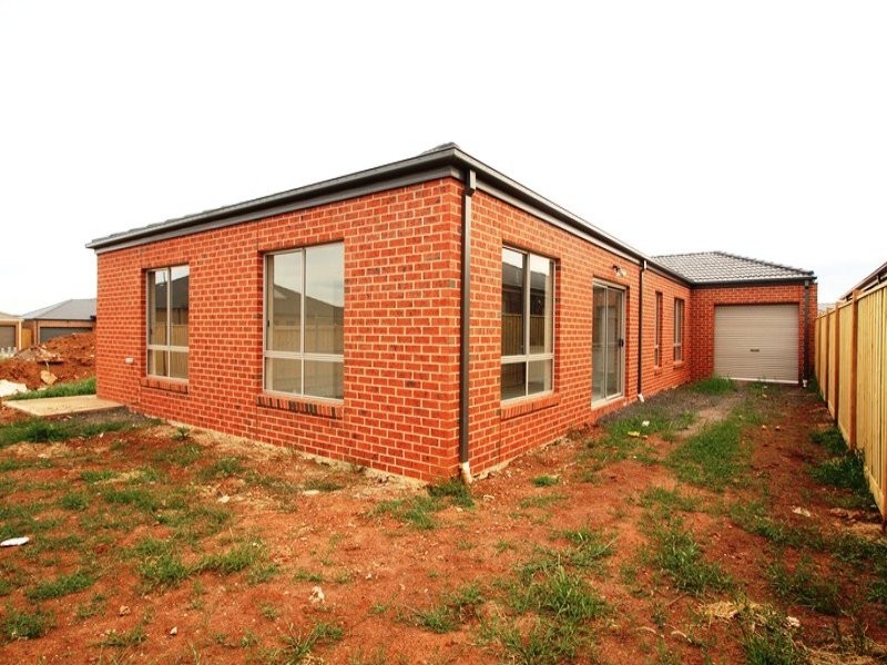9 Pittos Street Brookfield, Brookfield VIC 3338