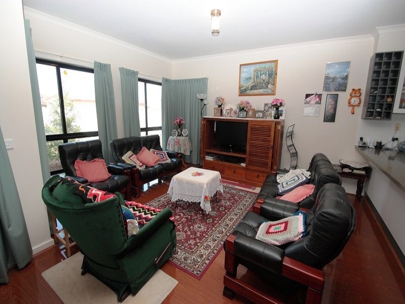 14 Fiddlewood Turn, Melton West VIC 3337