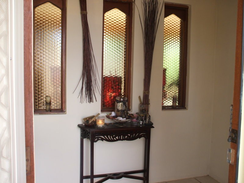 17 Bernard Drive, Melton South VIC 3338