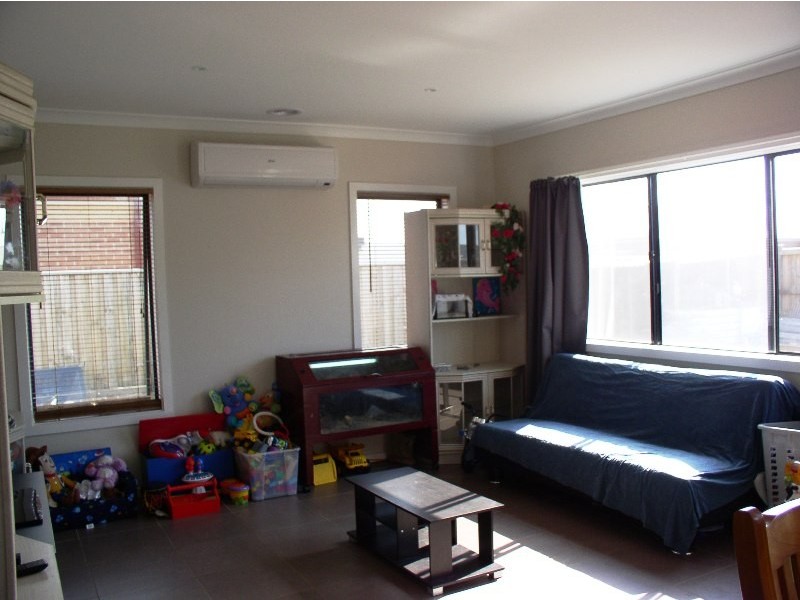 69 Gallery Avenue, Melton West VIC 3337