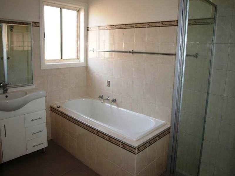 1 Ella Court, Kurunjang VIC 3337