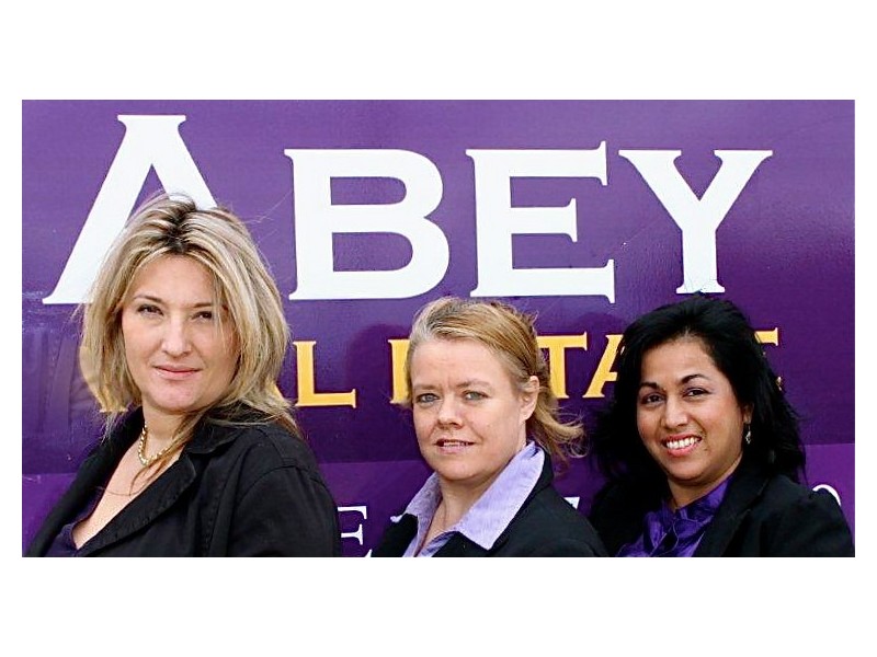 7 Bass Court, Melton South VIC 3338