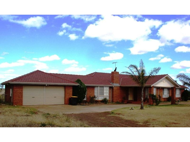 557 Mount Cottrell Road, Rockbank VIC 3335