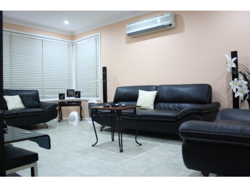 Macquarie Fields NSW 2564