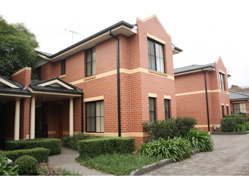 3/42 cordeaux Street, Campbelltown NSW 2560