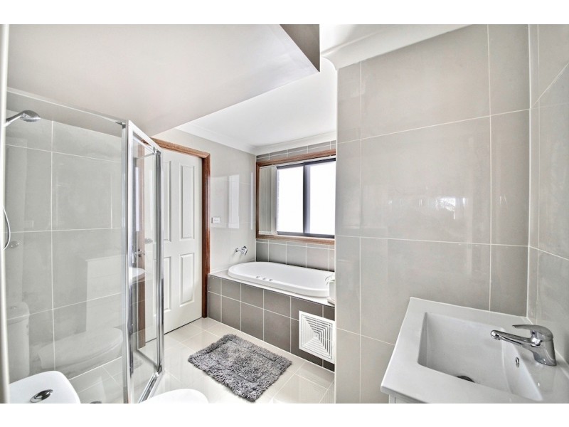 Hoxton Park NSW 2171