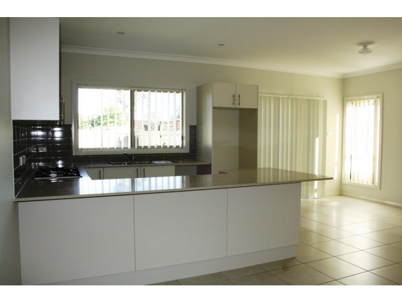 Macquarie Fields NSW 2564