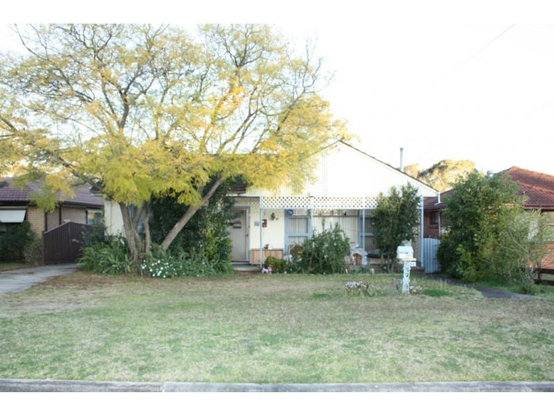 Macquarie Fields NSW 2564