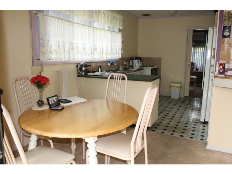 2 Benham, Minto NSW 2566