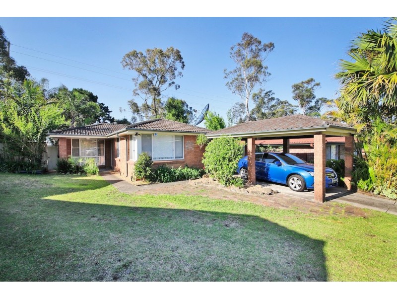 26 Gentian Avenue, Macquarie Fields NSW 2564