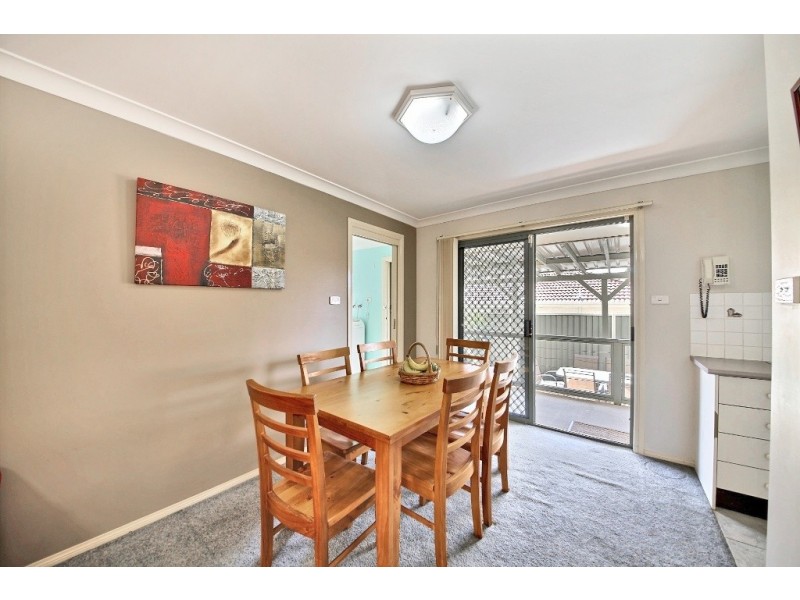 2/61 Parliament Road, Macquarie Fields NSW 2564
