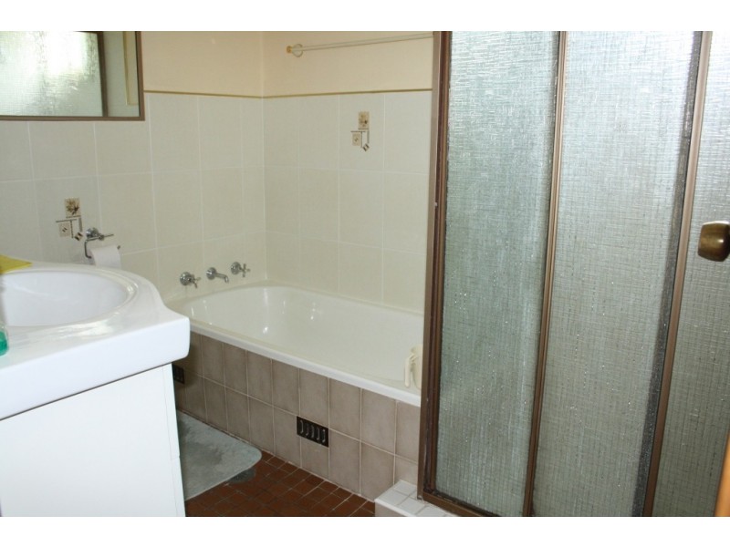 16/6-8 Second Avenue, Macquarie Fields NSW 2564