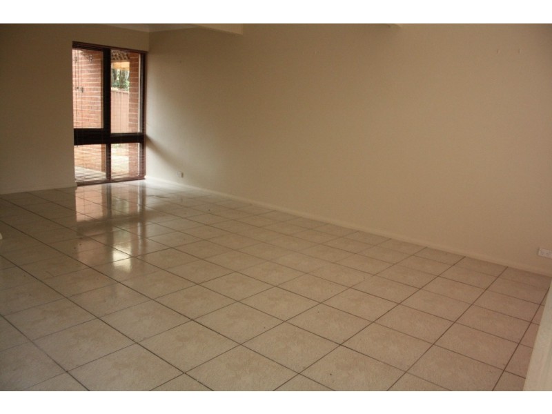 Macquarie Fields NSW 2564