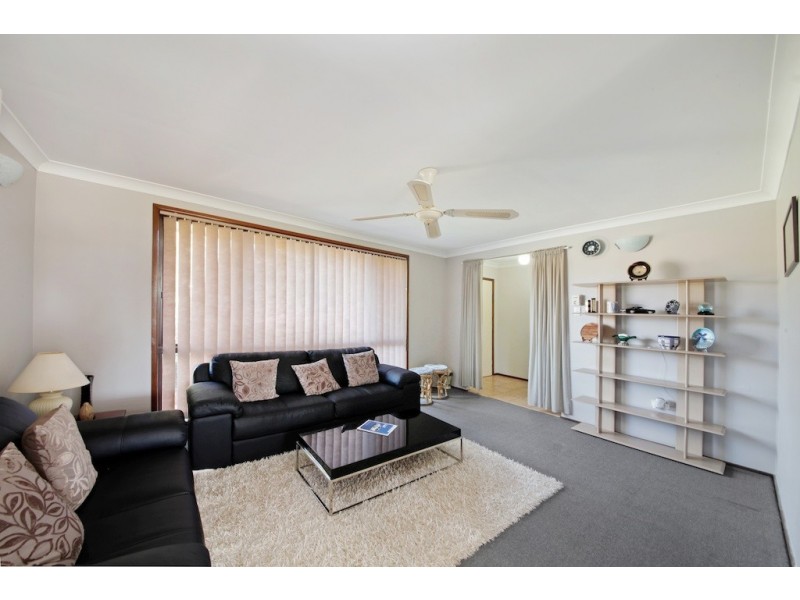 43 Peugeot Drive, Ingleburn NSW 2565