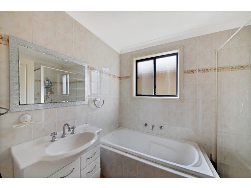 Macquarie Fields NSW 2564
