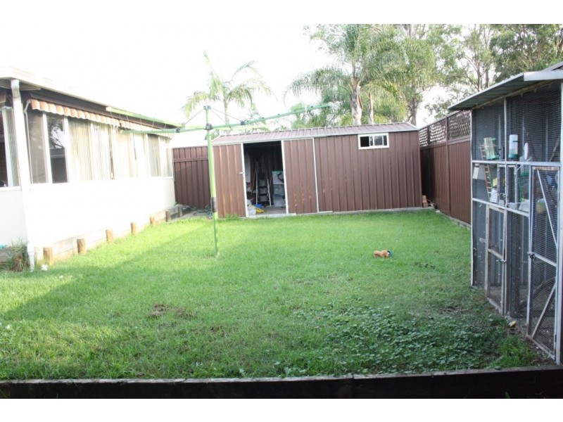 13 Svensden Pl, Ingleburn NSW 2565