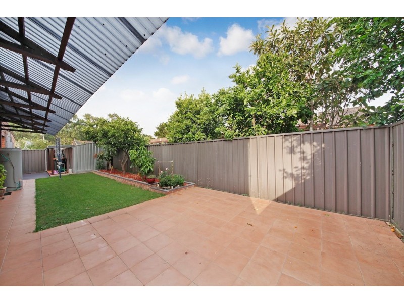 Macquarie Fields NSW 2564