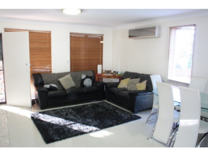 Macquarie Fields NSW 2564