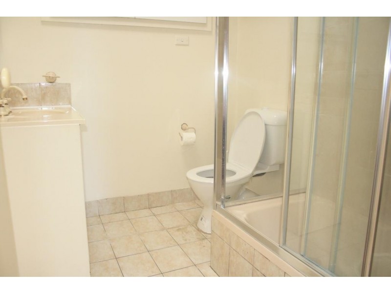 Macquarie Fields NSW 2564