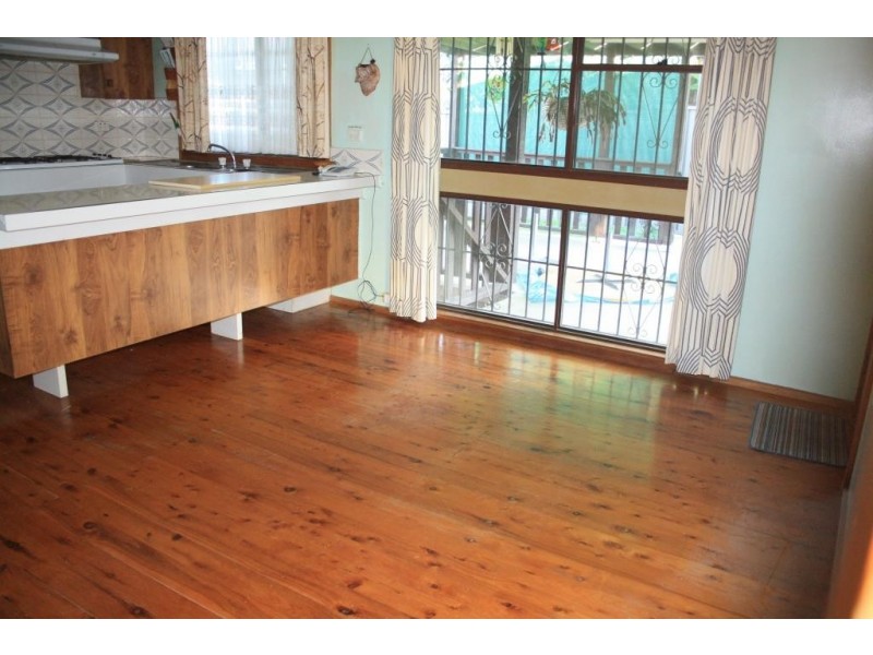 Macquarie Fields NSW 2564