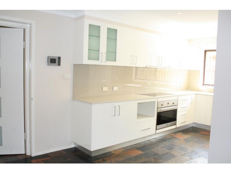 Macquarie Fields NSW 2564