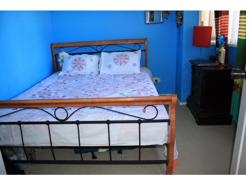 1/5 Casuarina Place, Macquarie Fields NSW 2564