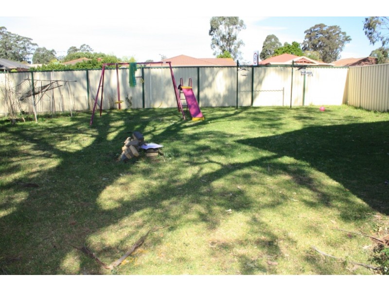 1/5 Casuarina Place, Macquarie Fields NSW 2564