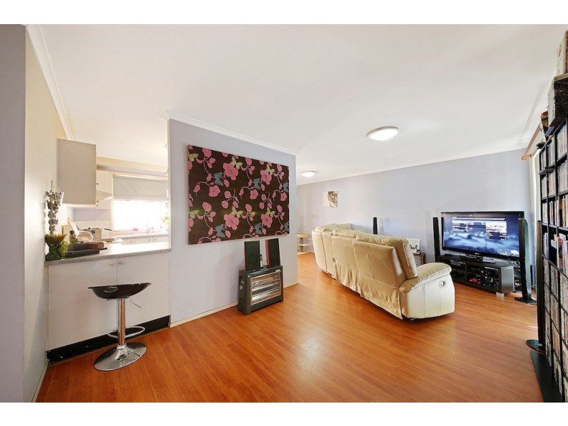 11 McLaren Place, Ingleburn NSW 2565