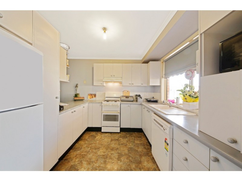 11 McLaren Place, Ingleburn NSW 2565