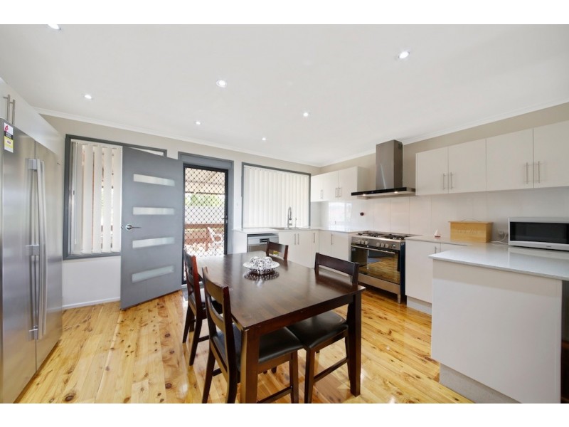 5 Manam Place, Glenfield NSW 2167