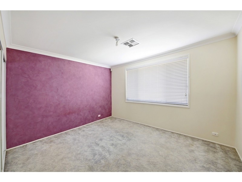 18 Hannam Place, Englorie Park NSW 2560