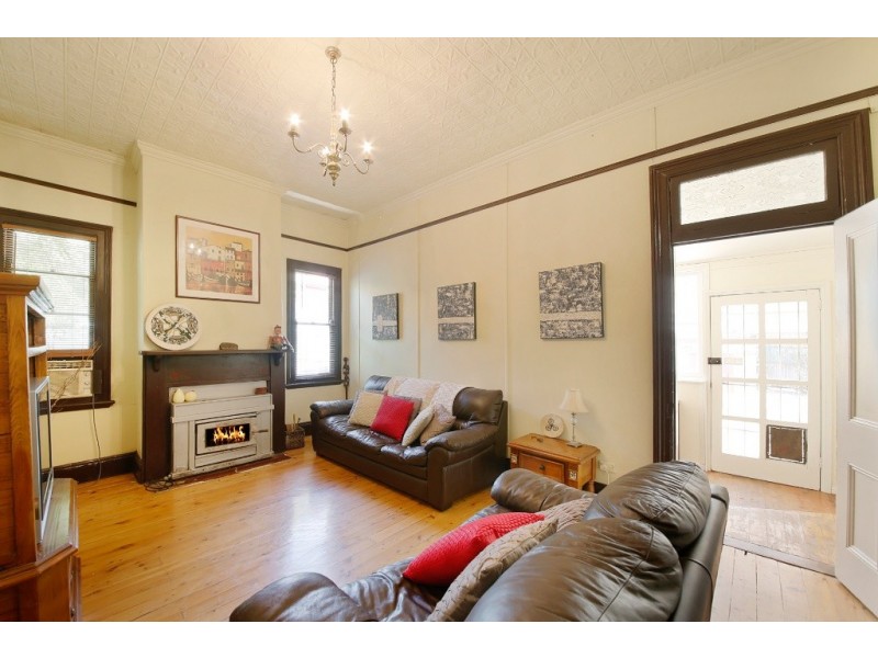 42 HAROLD STREET, Macquarie Fields NSW 2564