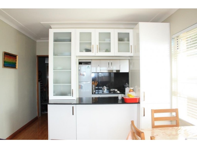 Brighton-le-sands NSW 2216