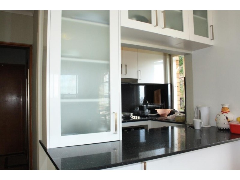 Brighton-le-sands NSW 2216