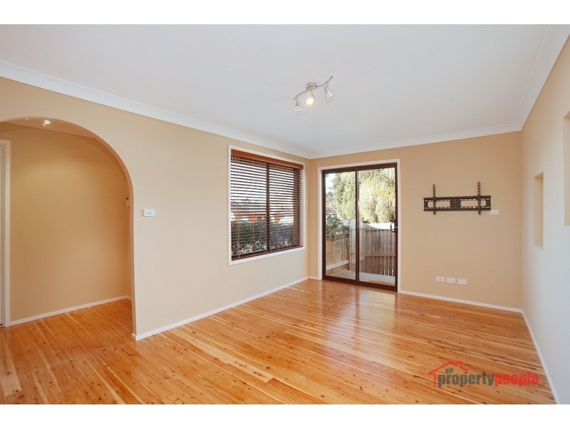 2 Mongon Place, St Helens Park NSW 2560