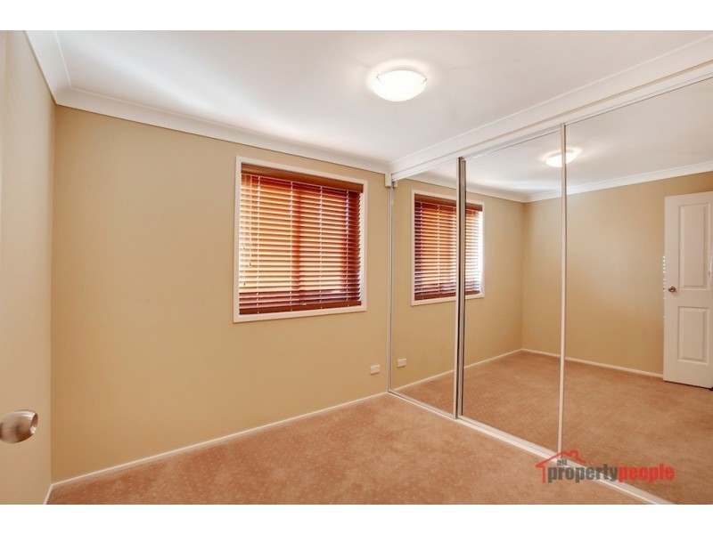 2 Mongon Place, St Helens Park NSW 2560