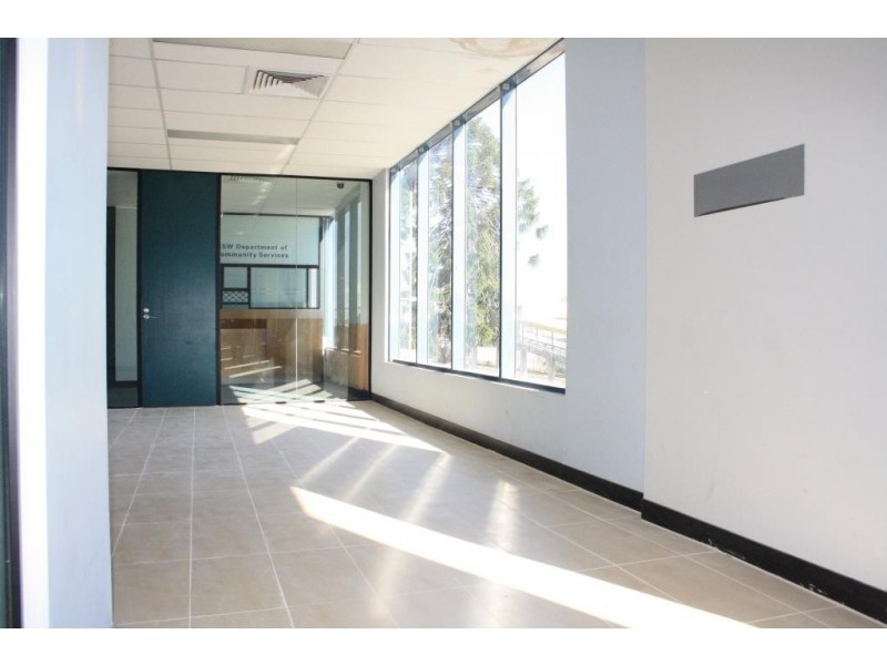 2-6 OXFORD ROAD, Ingleburn NSW 2565