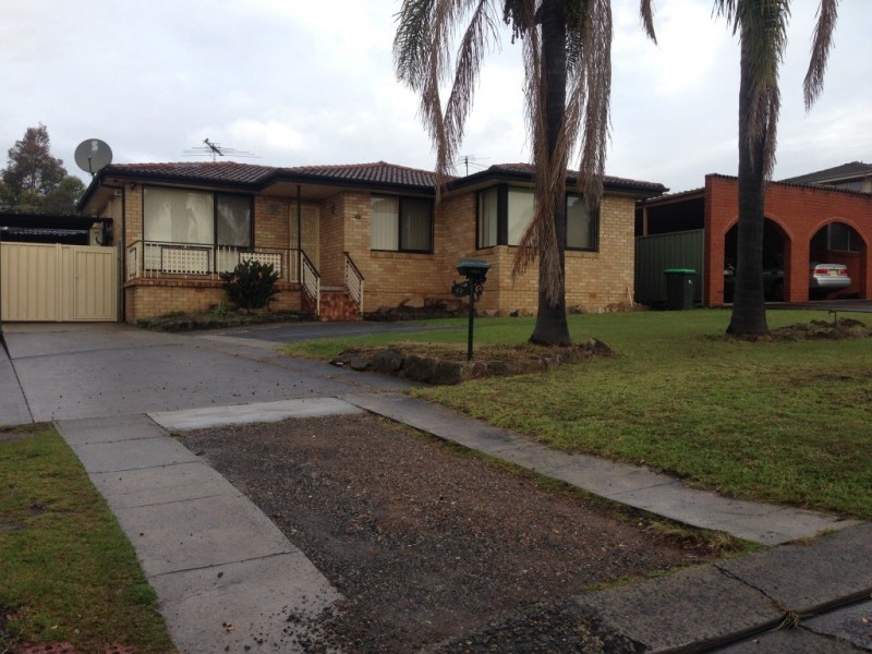 49 Congressional Dr, Liverpool NSW 2170