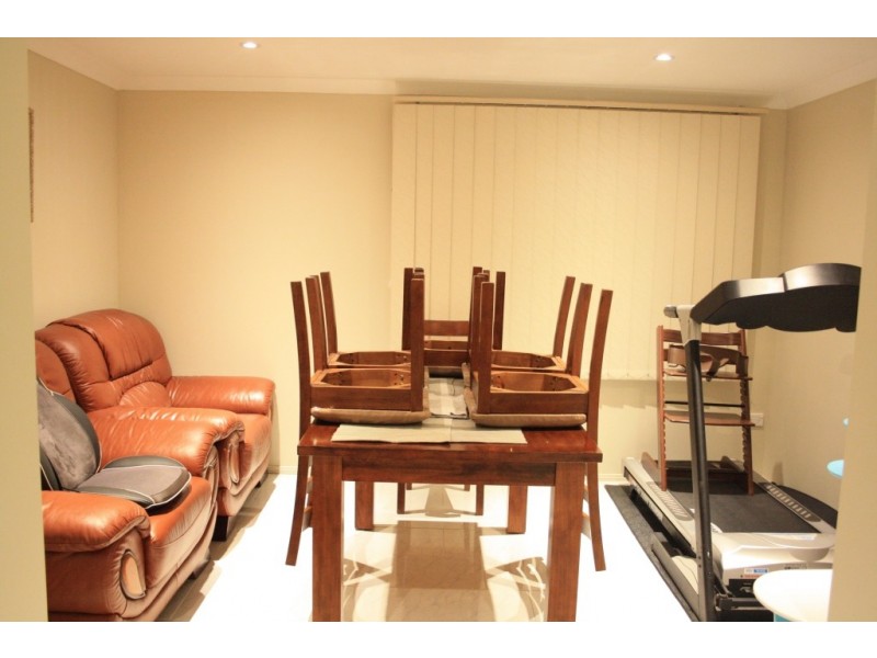 49 Congressional Dr, Liverpool NSW 2170