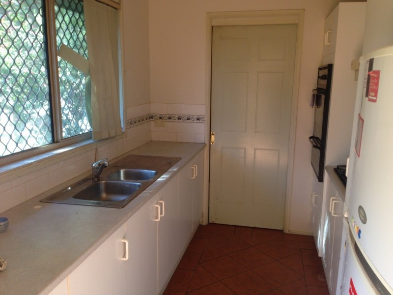 24 Buttercup St, Macquarie Fields NSW 2564