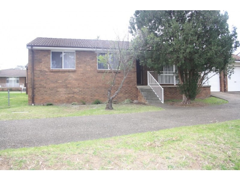 17/19 Lagonda Drive, Ingleburn NSW 2565