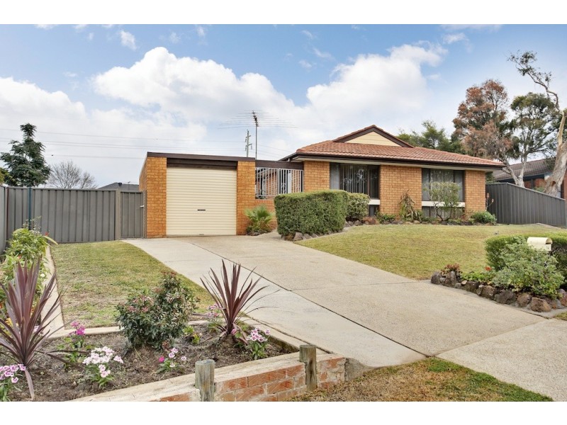 14 Delage Place, Ingleburn NSW 2565
