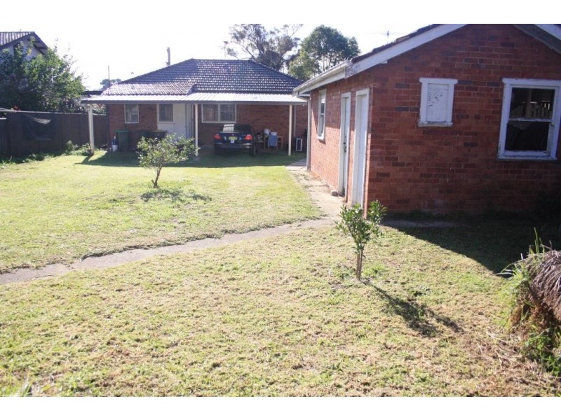 7 Norfolk St, Ingleburn NSW 2565
