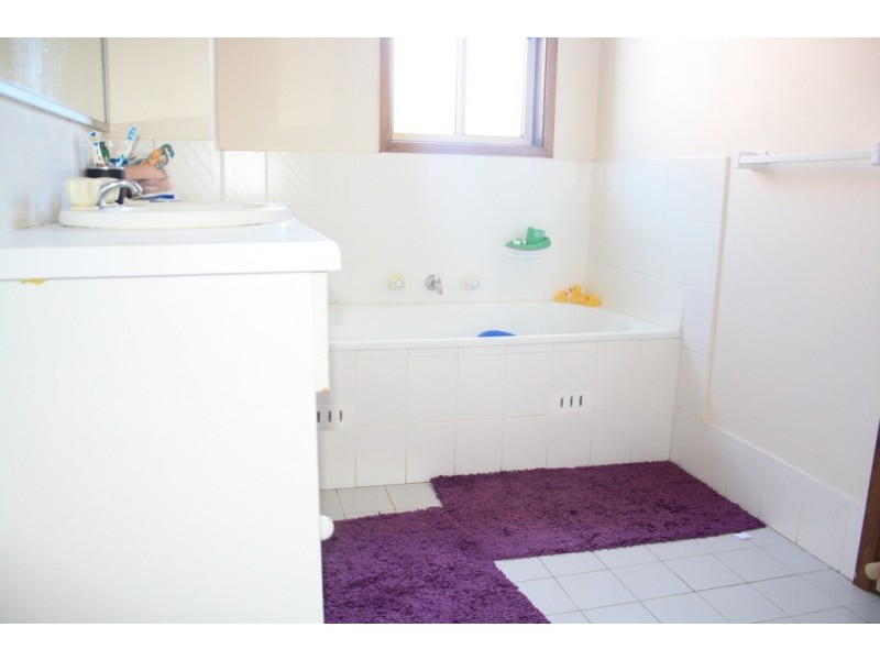 46 Mclaren place, Ingleburn NSW 2565