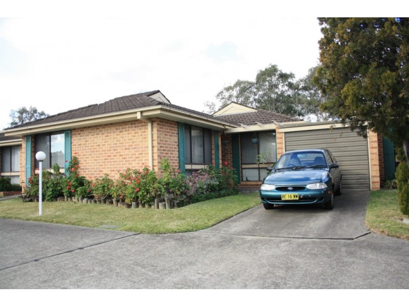 37/212-222 Harrow, Glenfield NSW 2167