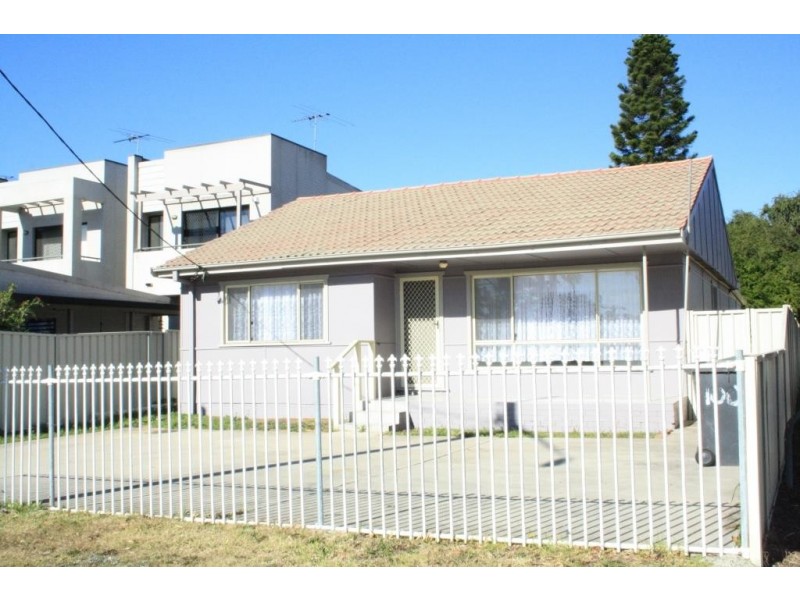 100 Camberland Rd, Ingleburn NSW 2565