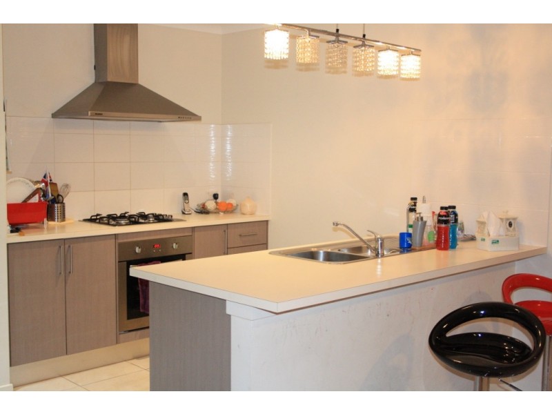 11 Tinderry ave, Minto NSW 2566