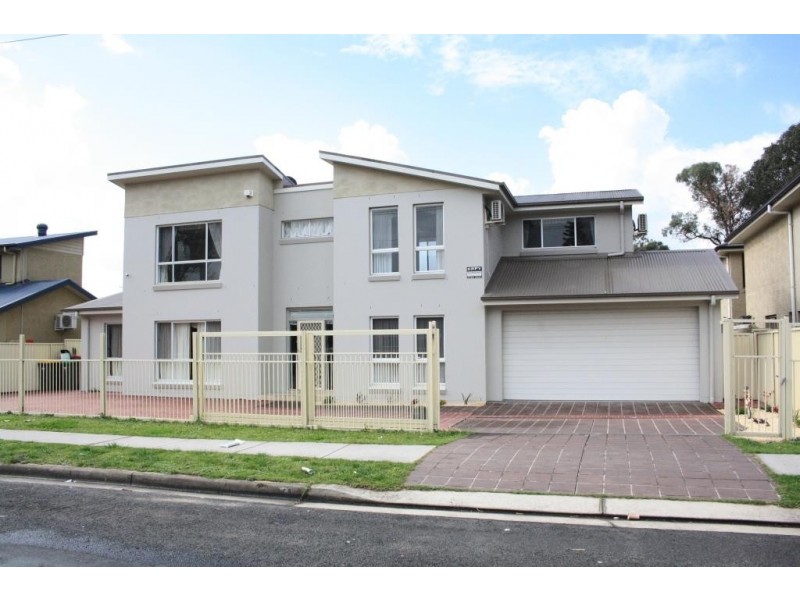 6B Cambridge Street, Ingleburn NSW 2565